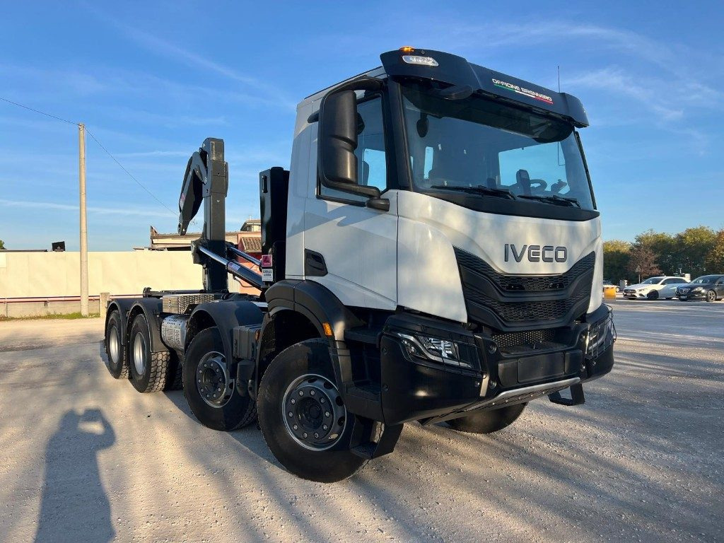 IVECO TRAKKER T-WAY AD500 NUOVO SCARRABILE - Lastväxlare lastbil: bild 3 IVECO TRAKKER T-WAY AD500 NUOVO SCARRABILE - Lastväxlare lastbil: bild 3