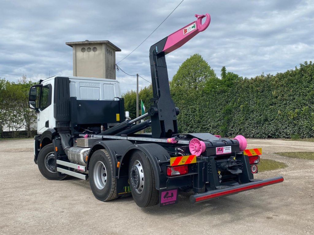 IVECO X-WAY AD280X48Y NUOVO SCARRABILE PASSO 3120 - Lastväxlare lastbil: bild 4 IVECO X-WAY AD280X48Y NUOVO SCARRABILE PASSO 3120 - Lastväxlare lastbil: bild 4