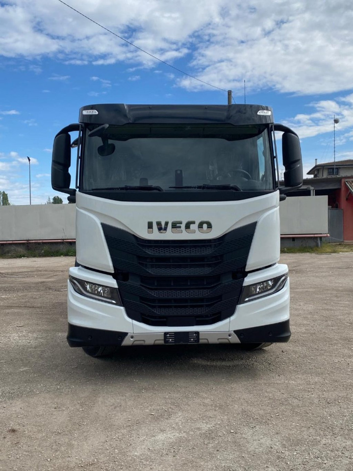 IVECO X-WAY AD280X48Y NUOVO SCARRABILE PASSO 3120 - Lastväxlare lastbil: bild 2 IVECO X-WAY AD280X48Y NUOVO SCARRABILE PASSO 3120 - Lastväxlare lastbil: bild 2