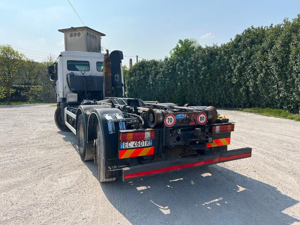 MERCEDES-BENZ MERCEDES ACTROS 25.41 SCARRABILE - Lastväxlare lastbil: bild 4 MERCEDES-BENZ MERCEDES ACTROS 25.41 SCARRABILE - Lastväxlare lastbil: bild 4