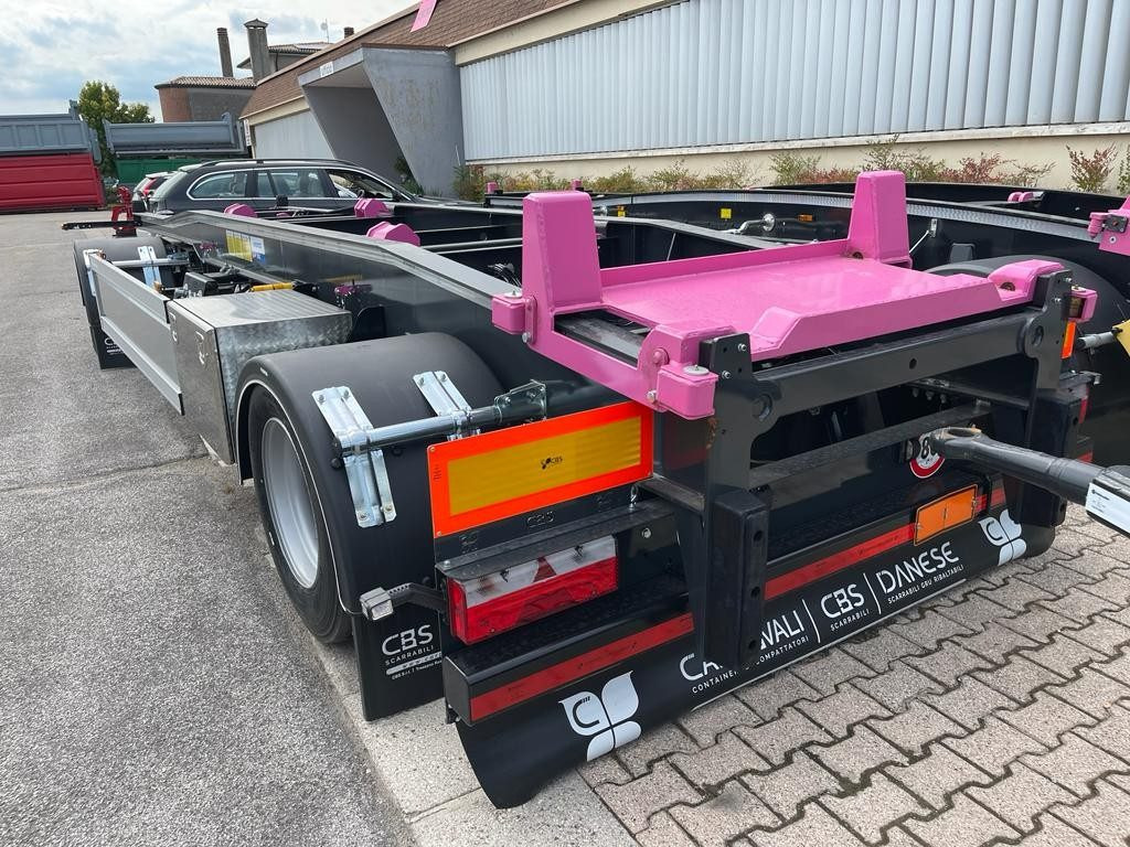 RIMORCHIO CBS NUOVO SCARRABILE - Lastväxlarsläp/ Liftdumpersläp: bild 1 RIMORCHIO CBS NUOVO SCARRABILE - Lastväxlarsläp/ Liftdumpersläp: bild 1