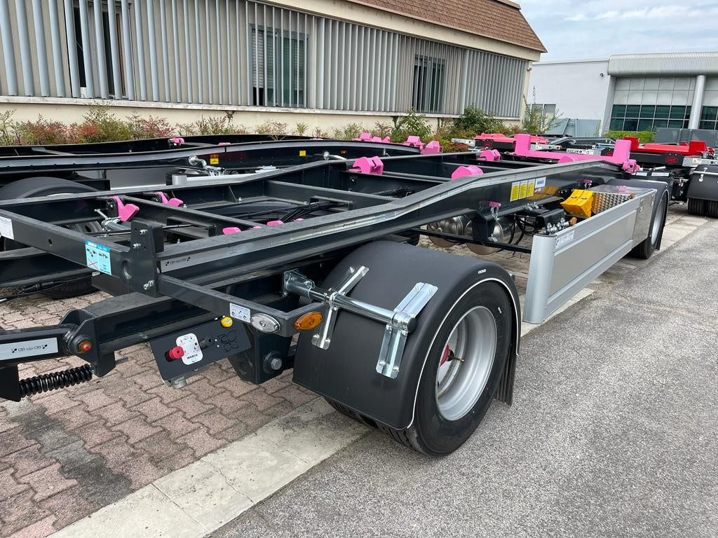 Ny Lastväxlarsläp/ Liftdumpersläp RIMORCHIO CBS NUOVO SCARRABILE: bild 10 Ny Lastväxlarsläp/ Liftdumpersläp RIMORCHIO CBS NUOVO SCARRABILE: bild 10
