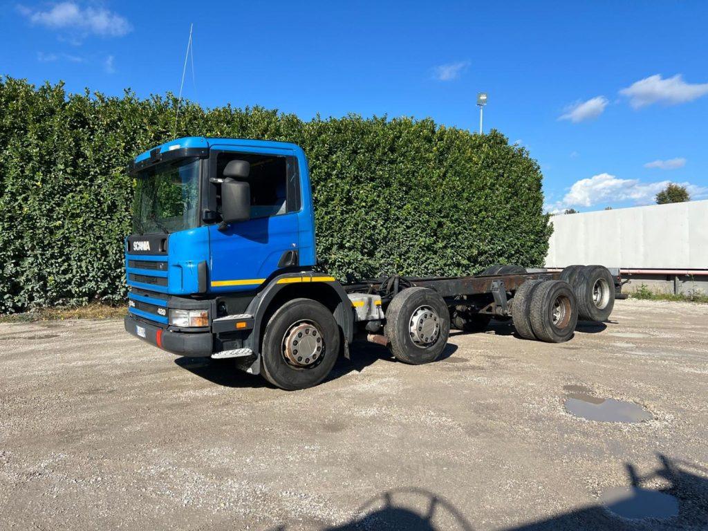 SCANIA 124GB 420 A TELAIO - Chassi lastbil: bild 3 SCANIA 124GB 420 A TELAIO - Chassi lastbil: bild 3