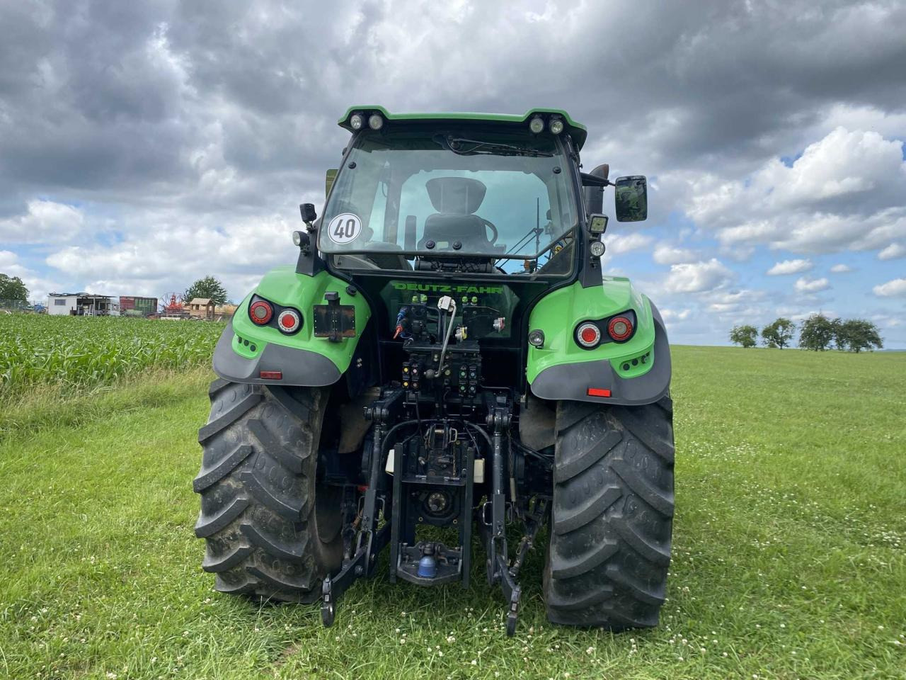 Deutz-Fahr 6155 Agrotron - Traktor: bild 4 Deutz-Fahr 6155 Agrotron - Traktor: bild 4
