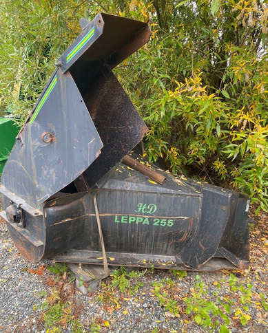 LeppäMusta 255 HD - Sand-/ Saltspridare: bild 3 LeppäMusta 255 HD - Sand-/ Saltspridare: bild 3