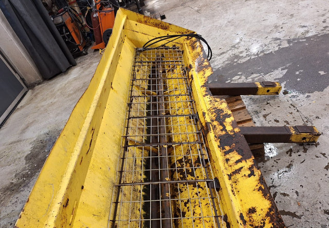 Tuppihiekotin - Sand-/ Saltspridare: bild 4 Tuppihiekotin - Sand-/ Saltspridare: bild 4