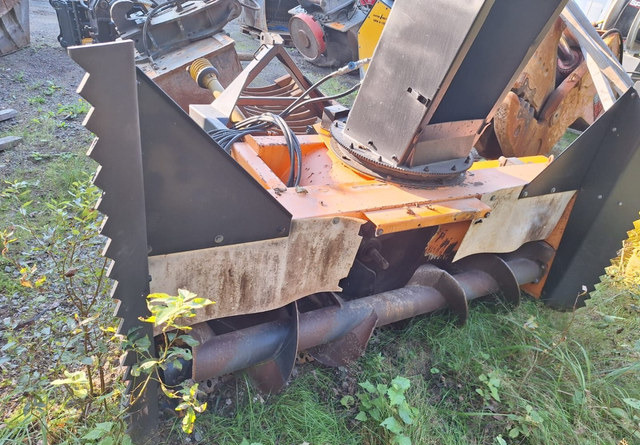 WestbjörnS2450 - Snöslunga: bild 4 WestbjörnS2450 - Snöslunga: bild 4