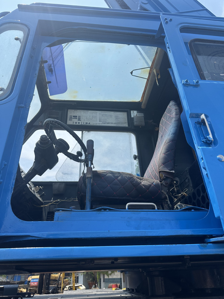 KATO KR500H SS500 KR50H 50 Ton rough terrain crane - Terrängkran: bild 4 KATO KR500H SS500 KR50H 50 Ton rough terrain crane - Terrängkran: bild 4