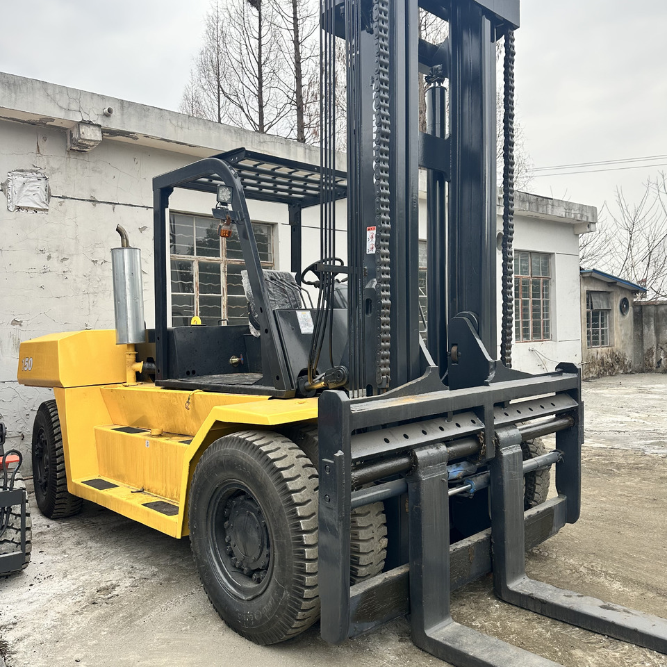 KOMATSU FD150 FD100 FD30 FD50 FD80 3Ton 5ton 8ton 10ton 15ton 16ton 20ton komatsu forklift - Dieseltruck: bild 4 KOMATSU FD150 FD100 FD30 FD50 FD80 3Ton 5ton 8ton 10ton 15ton 16ton 20ton komatsu forklift - Dieseltruck: bild 4