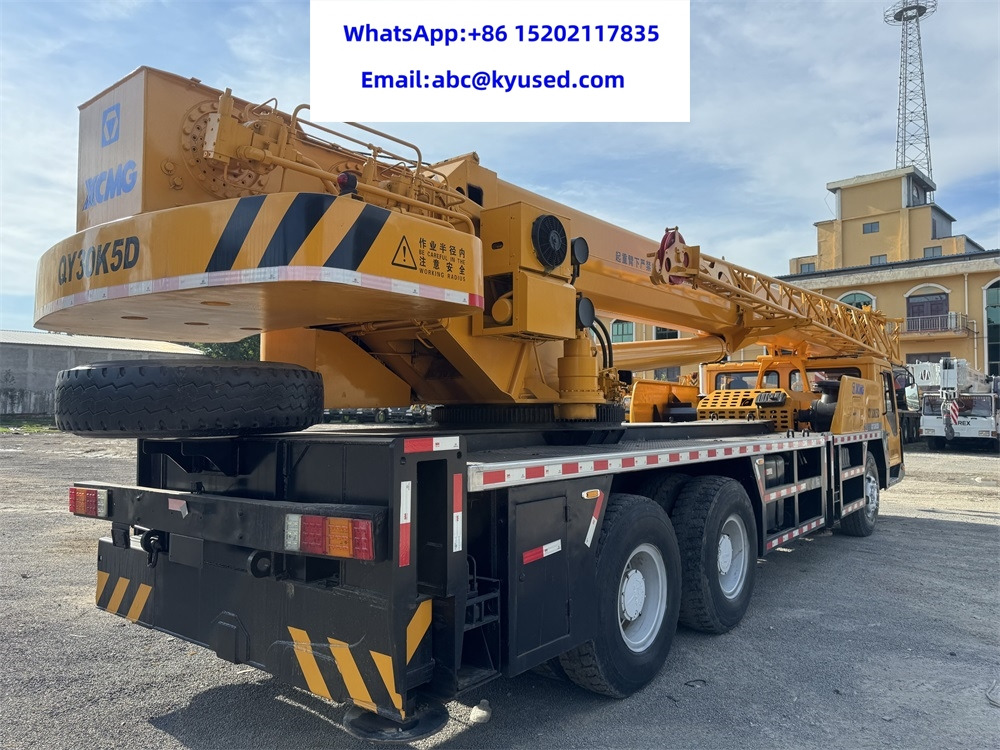 XCMG QY30K5D QY30K 30ton - Mobilkran: bild 4 XCMG QY30K5D QY30K 30ton - Mobilkran: bild 4