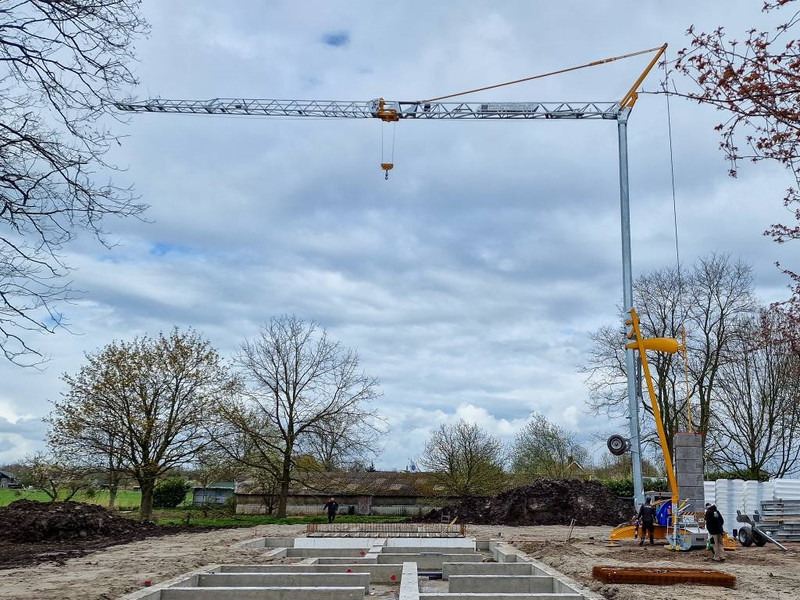 Potain IGO 21 - Självresande tornkran: bild 2 Potain IGO 21 - Självresande tornkran: bild 2