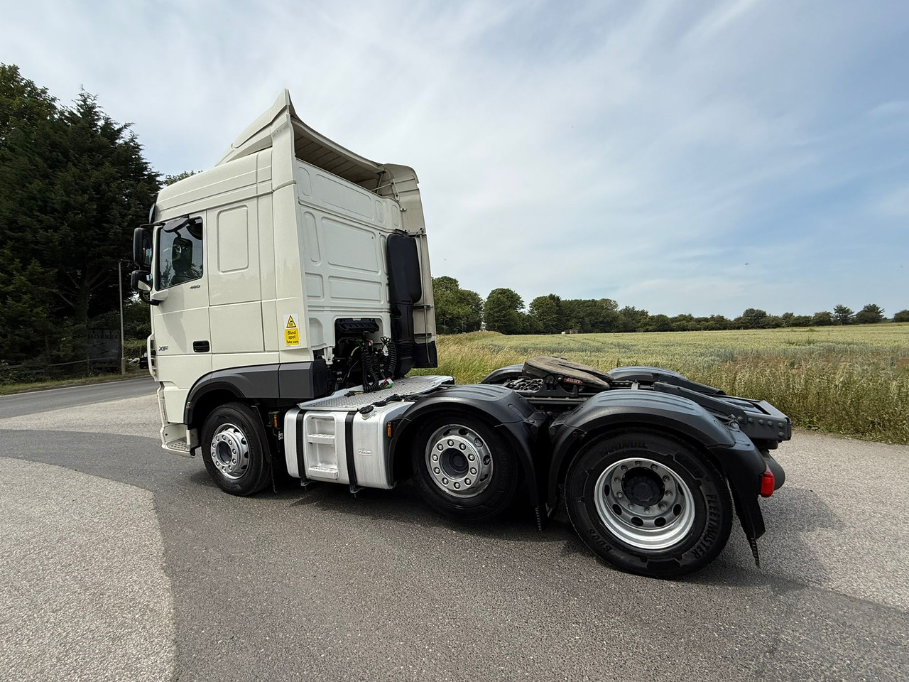 DAF XF 105 480 RHD - Dragbil: bild 2 DAF XF 105 480 RHD - Dragbil: bild 2