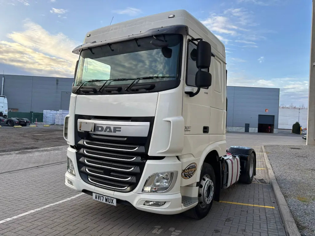 DAF XF 106.440 6x2 (ADR - Hydraulic) - RHD (WUX) - Dragbil: bild 4 DAF XF 106.440 6x2 (ADR - Hydraulic) - RHD (WUX) - Dragbil: bild 4
