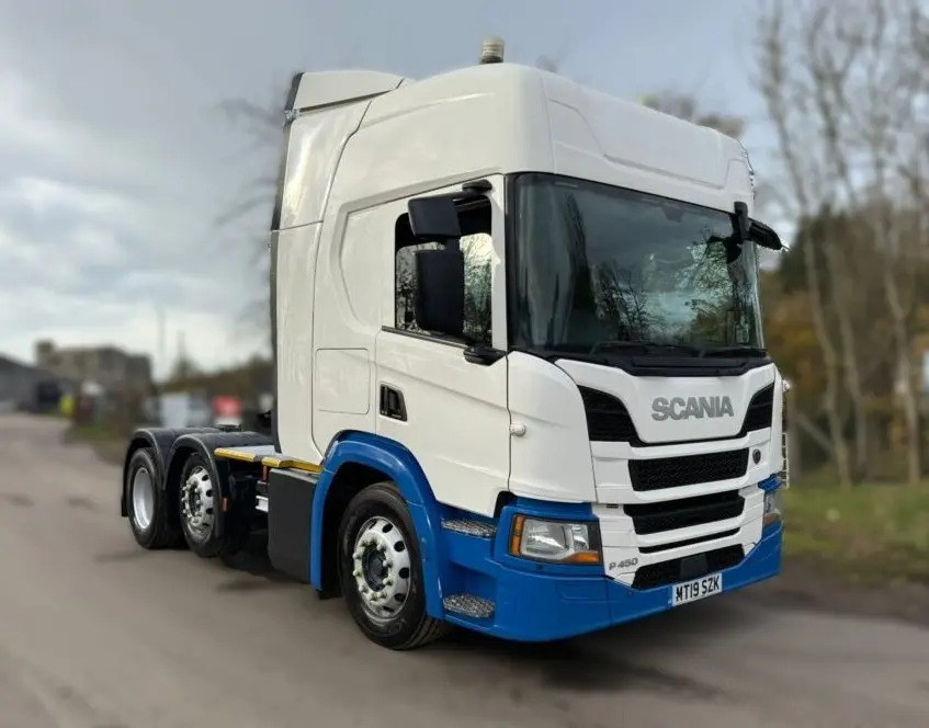 Scania P 450 6x2 - RHD - Dragbil: bild 1 Scania P 450 6x2 - RHD - Dragbil: bild 1