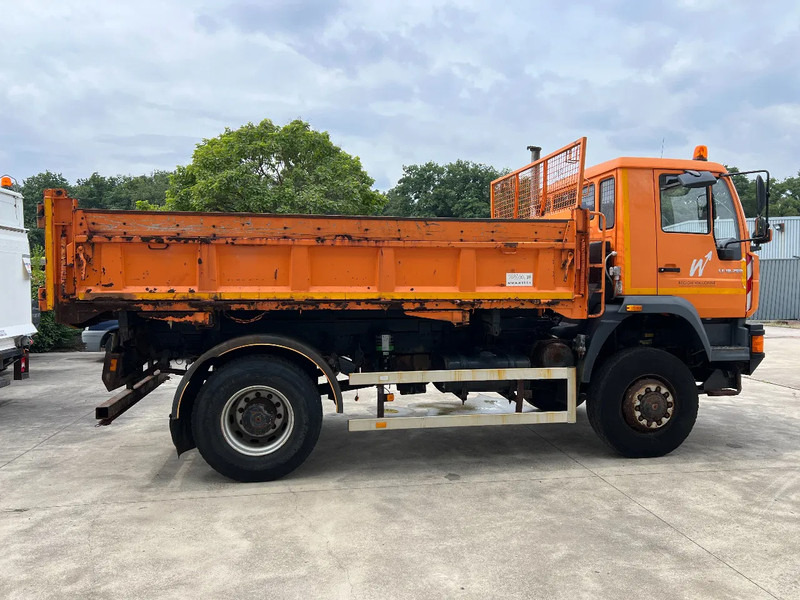 MAN LE 18.280 4x4 - Tippbil lastbil: bild 4 MAN LE 18.280 4x4 - Tippbil lastbil: bild 4