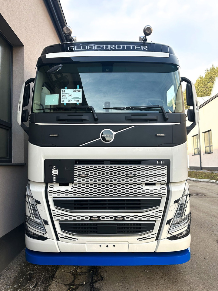 Volvo FH NEW ER4120 4 winches Volvo FH 540 8x4 WB5,6 - Bärgningsbil: bild 2 Volvo FH NEW ER4120 4 winches Volvo FH 540 8x4 WB5,6 - Bärgningsbil: bild 2