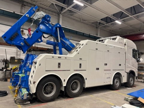 Volvo FH NEW ER4120 4 winches Volvo FH 540 8x4 WB5,6 - Bärgningsbil: bild 5 Volvo FH NEW ER4120 4 winches Volvo FH 540 8x4 WB5,6 - Bärgningsbil: bild 5