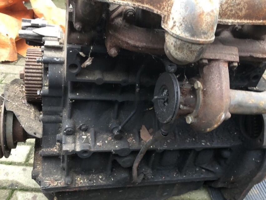 Deutz F4L1011F Kramer - Motor för Hjullastare: bild 5 Deutz F4L1011F Kramer - Motor för Hjullastare: bild 5