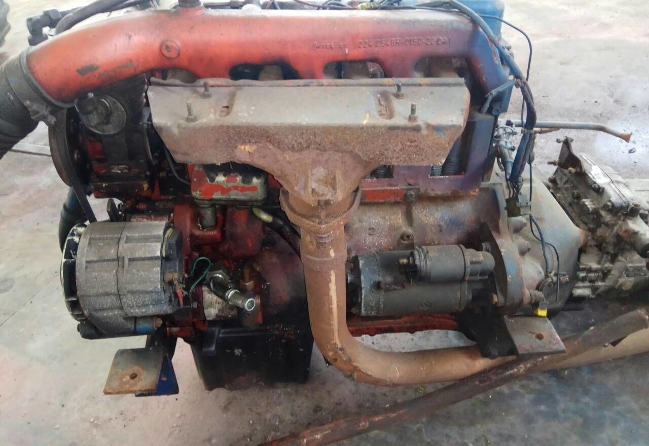 Deutz F4L913 - Motor för Lastbil: bild 1 Deutz F4L913 - Motor för Lastbil: bild 1