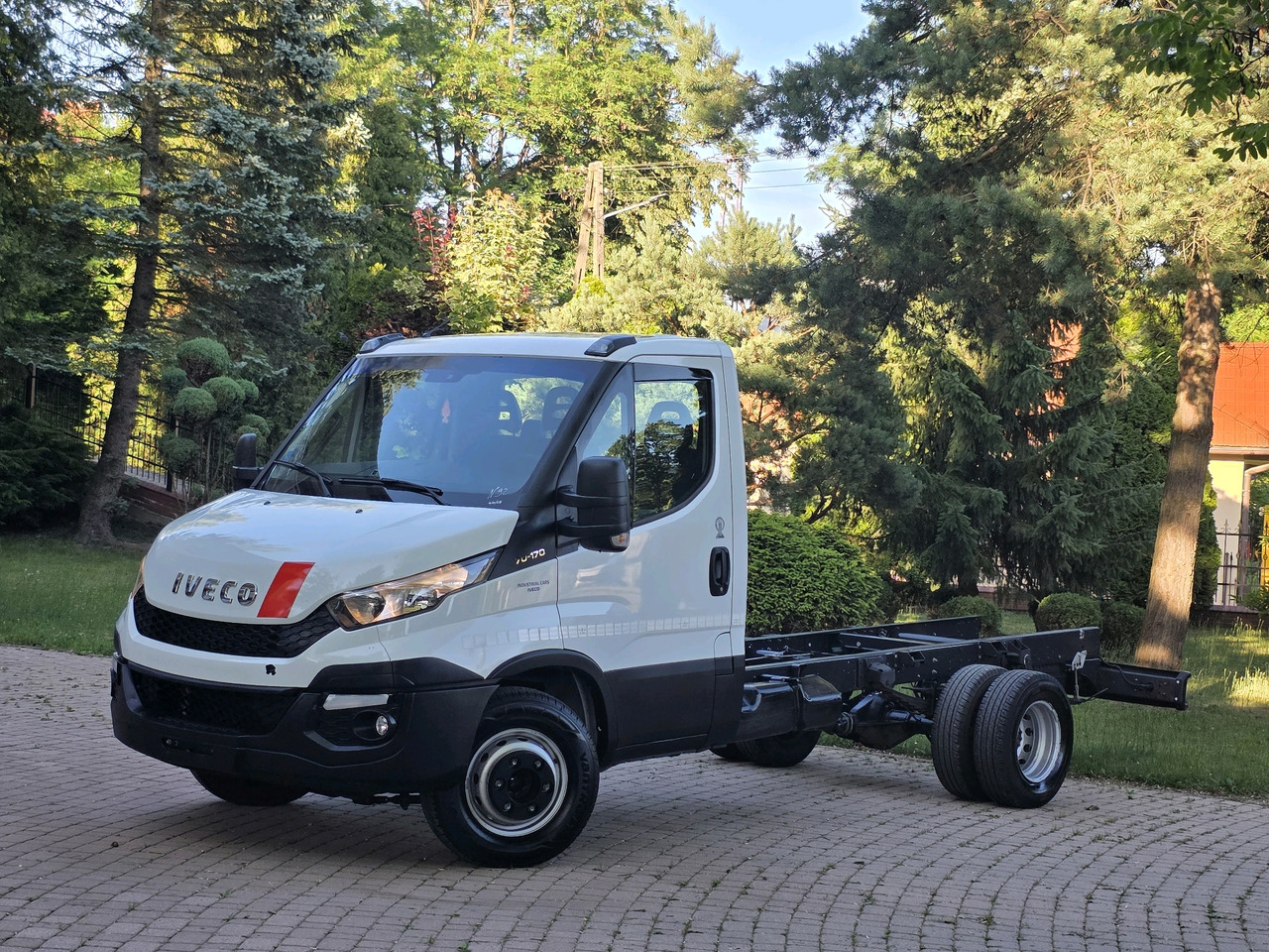 Iveco Daily 72c-17 Rama Pod Zabudowę Klima ! 3.0 HPI ! 170 Hp * Super Stan ! - Små skåpbil: bild 1 Iveco Daily 72c-17 Rama Pod Zabudowę Klima ! 3.0 HPI ! 170 Hp * Super Stan ! - Små skåpbil: bild 1