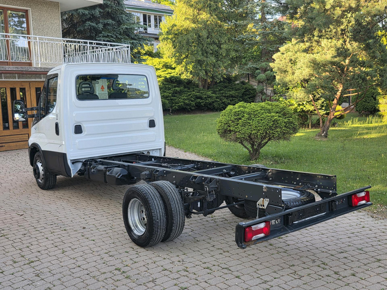 Iveco Daily 72c-17 Rama Pod Zabudowę Klima ! 3.0 HPI ! 170 Hp * Super Stan ! - Små skåpbil: bild 5 Iveco Daily 72c-17 Rama Pod Zabudowę Klima ! 3.0 HPI ! 170 Hp * Super Stan ! - Små skåpbil: bild 5