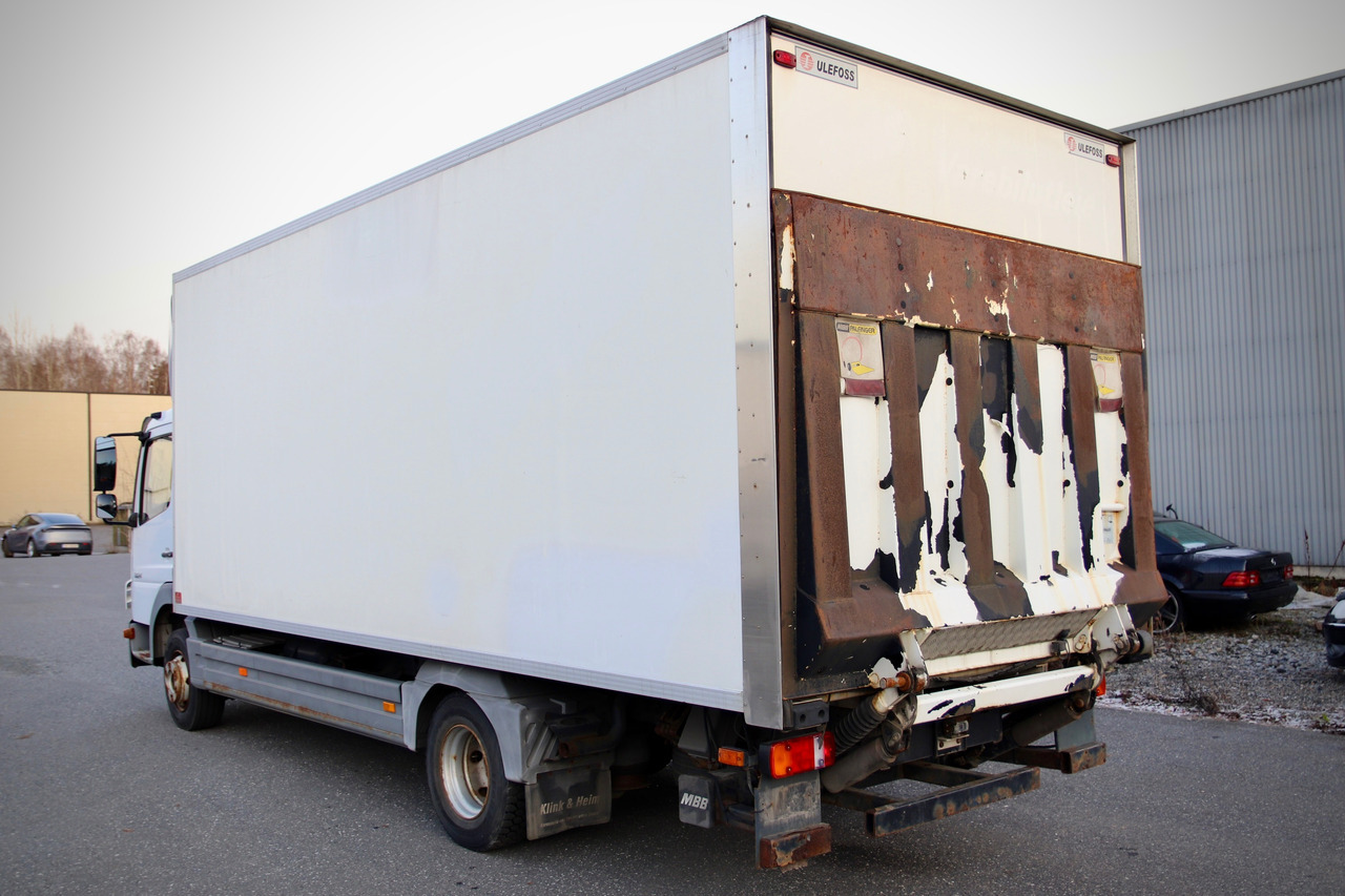 MERCEDES-BENZ Attego - Lastbil med skåp: bild 3 MERCEDES-BENZ Attego - Lastbil med skåp: bild 3