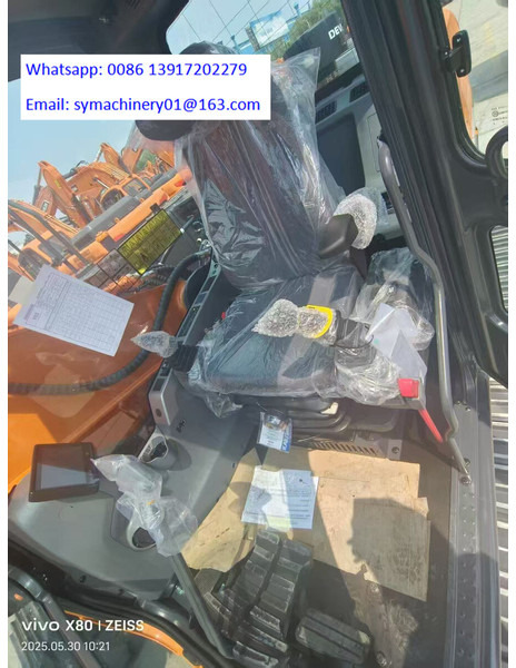 Doosan DX220 - Bandgrävare: bild 4 Doosan DX220 - Bandgrävare: bild 4