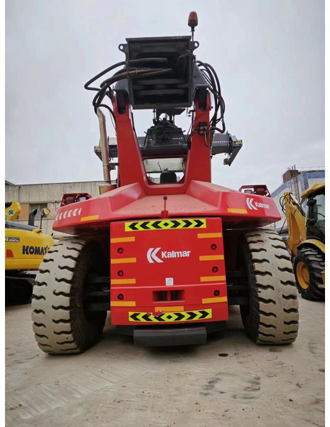 Kalmar DRF450 - Reachstacker: bild 2 Kalmar DRF450 - Reachstacker: bild 2