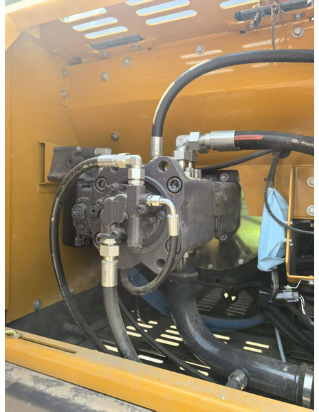 XCMG XE215C - Bandgrävare: bild 5 XCMG XE215C - Bandgrävare: bild 5