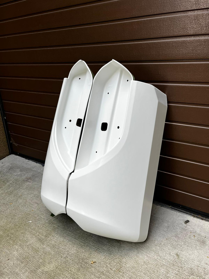 Zderzak tył narożnik prawy MAN Lions Coach po 2018 Zderzak dla autobusów Zderzak tył narożnik MAN Lions Coach po 2018 - Stötfångarhörn för Turistbuss: bild 4 Zderzak tył narożnik prawy MAN Lions Coach po 2018 Zderzak dla autobusów Zderzak tył narożnik MAN Lions Coach po 2018 - Stötfångarhörn för Turistbuss: bild 4