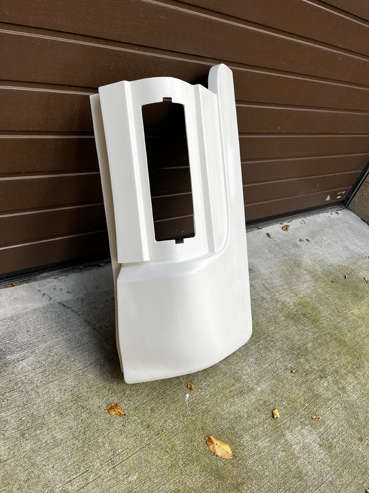 Narożnik, zderzak tylny lewy, prawy MAN Lion’s Coach - Stötfångarhörn för Turistbuss: bild 1 Narożnik, zderzak tylny lewy, prawy MAN Lion’s Coach - Stötfångarhörn för Turistbuss: bild 1