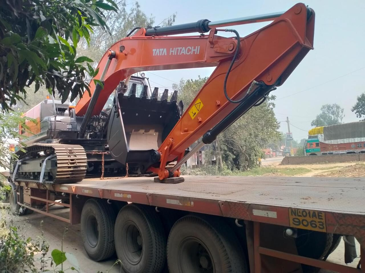 New Hitachi ZX220 LC tracked excavator - Bandgrävare: bild 2 New Hitachi ZX220 LC tracked excavator - Bandgrävare: bild 2