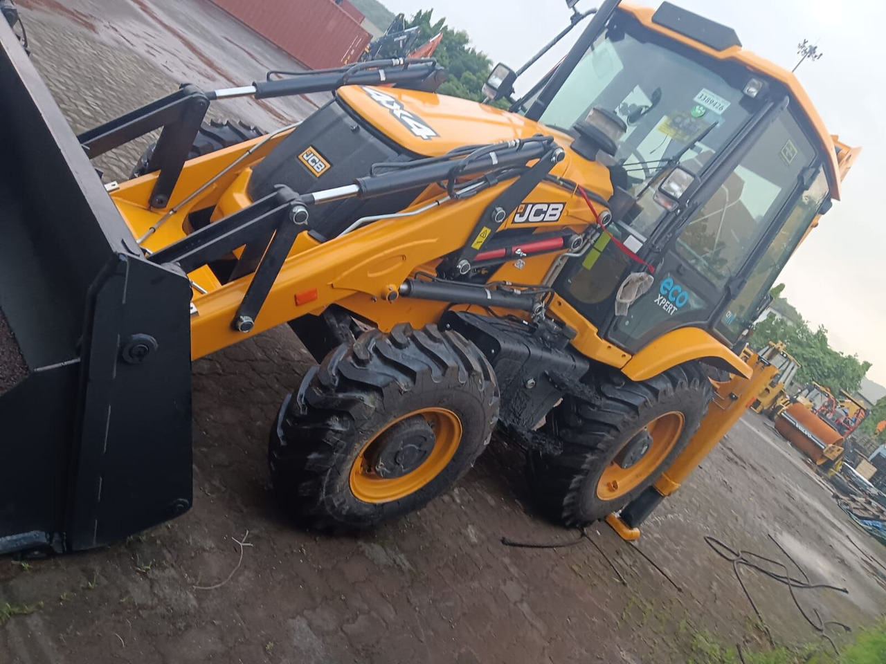 New JCB 3DX backhoe loader - Grävlastare: bild 1 New JCB 3DX backhoe loader - Grävlastare: bild 1