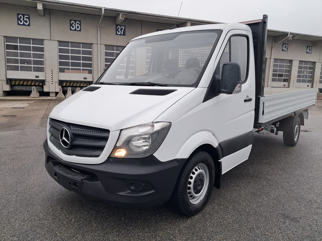MERCEDES-BENZ Sprinter 316 CDI | 3.5t Anhängelast | Klima | ASR - Transportbil med flak: bild 1 MERCEDES-BENZ Sprinter 316 CDI | 3.5t Anhängelast | Klima | ASR - Transportbil med flak: bild 1