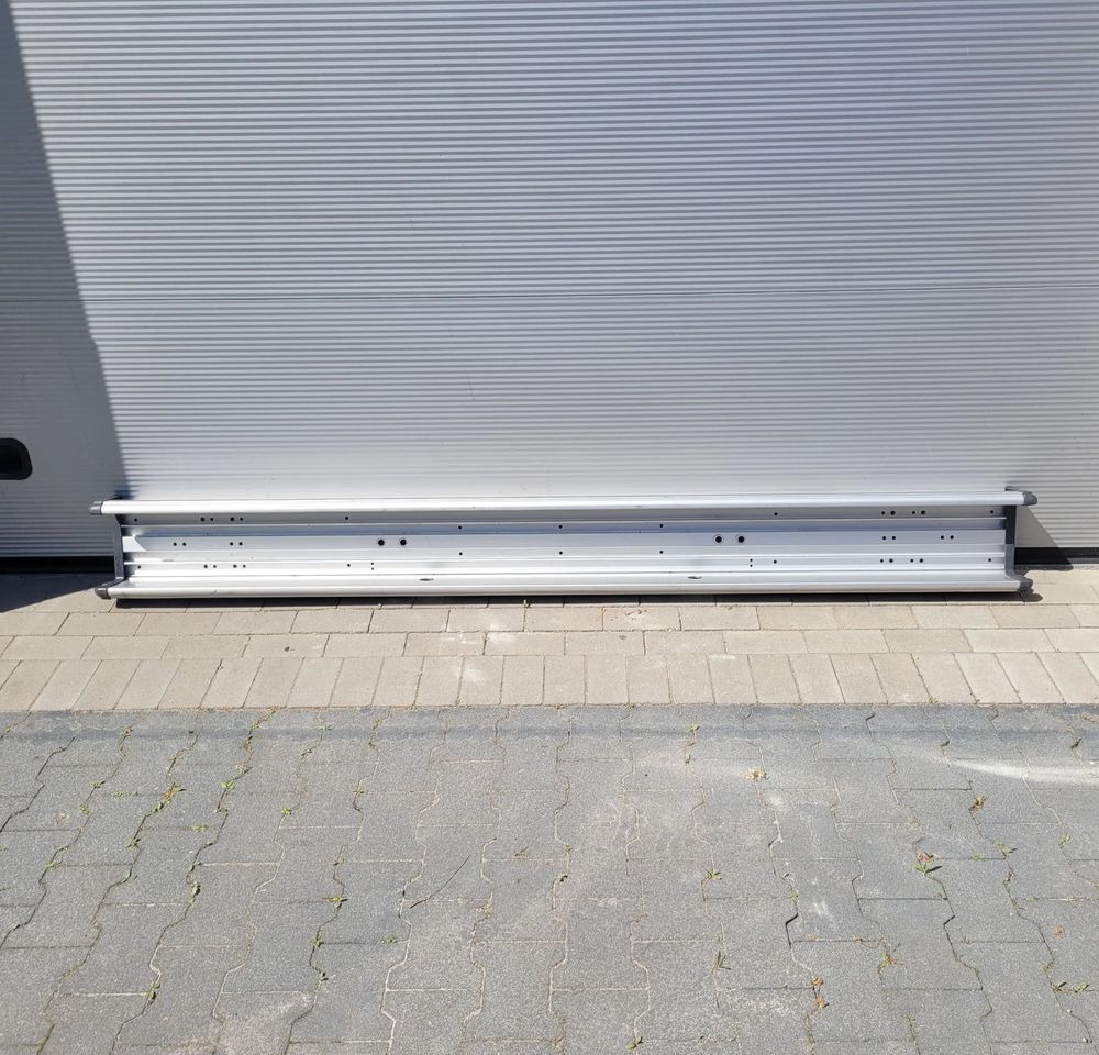 BELKA ZDERZAK SCANIA 2266598 ORYGINAŁ CHWALIM116 - Stötfångare för Lastbil: bild 1 BELKA ZDERZAK SCANIA 2266598 ORYGINAŁ CHWALIM116 - Stötfångare för Lastbil: bild 1