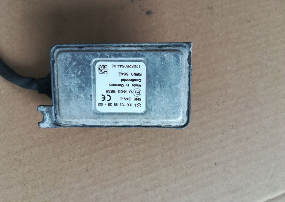 CZUJNIK NOX MERCEDES ACTROS A 0081539828 - Sensor: bild 1 CZUJNIK NOX MERCEDES ACTROS A 0081539828 - Sensor: bild 1