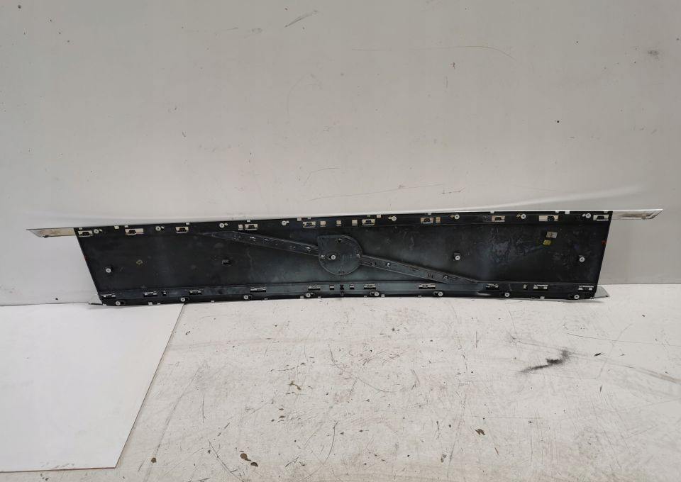 GRILL ATRAPA VOLVO FH 4 ORYGINAŁ CHROM - Galler för Lastbil: bild 4 GRILL ATRAPA VOLVO FH 4 ORYGINAŁ CHROM - Galler för Lastbil: bild 4