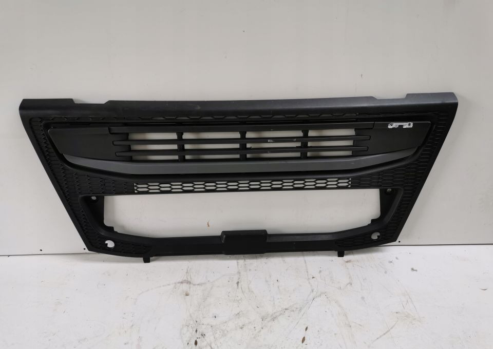 GRILL ATRAPA VOLVO FM FMX EURO 6 ORYGINAŁ - Galler för Lastbil: bild 1 GRILL ATRAPA VOLVO FM FMX EURO 6 ORYGINAŁ - Galler för Lastbil: bild 1