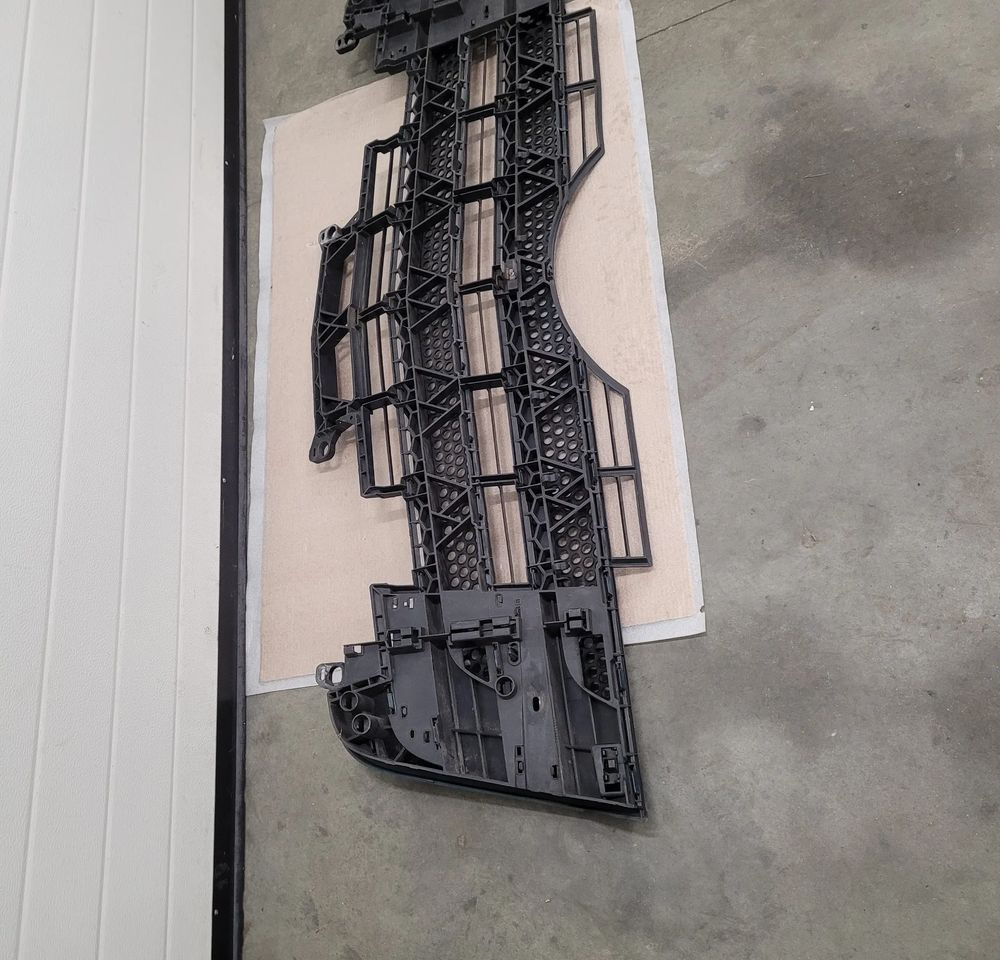 GRILL MERCEDES ACTROS MP4 ORYGINAŁ - Galler för Lastbil: bild 4 GRILL MERCEDES ACTROS MP4 ORYGINAŁ - Galler för Lastbil: bild 4