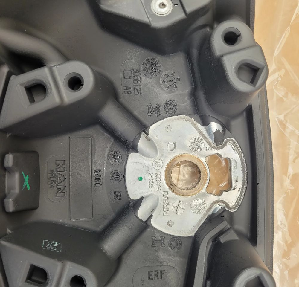 KIEROWNICA MAN TGX TGS TGM NOWY ORYGINAŁ 81.46430-0082 CHWALIM116 - Ratt för Lastbil: bild 4 KIEROWNICA MAN TGX TGS TGM NOWY ORYGINAŁ 81.46430-0082 CHWALIM116 - Ratt för Lastbil: bild 4