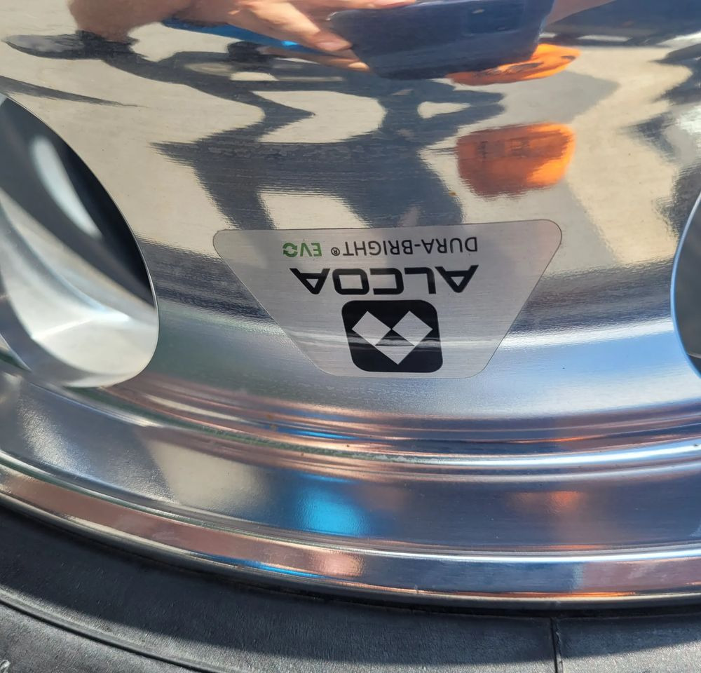 KOŁO CONTINENTAL 315/80R22.5 HYBRID HB3 ALUS ALCOA 9.00 NOWA Chwalim116 - Däck och fälgar för Lastbil: bild 5 KOŁO CONTINENTAL 315/80R22.5 HYBRID HB3 ALUS ALCOA 9.00 NOWA Chwalim116 - Däck och fälgar för Lastbil: bild 5