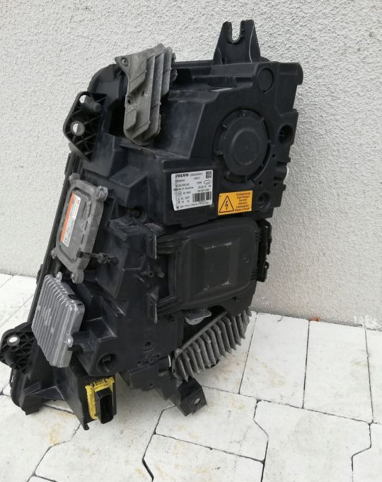 LAMPA XENON VOLVO FH4 FH 4 FM RH SKRETNY ORYGINAŁ - Strålkastare för Lastbil: bild 3 LAMPA XENON VOLVO FH4 FH 4 FM RH SKRETNY ORYGINAŁ - Strålkastare för Lastbil: bild 3