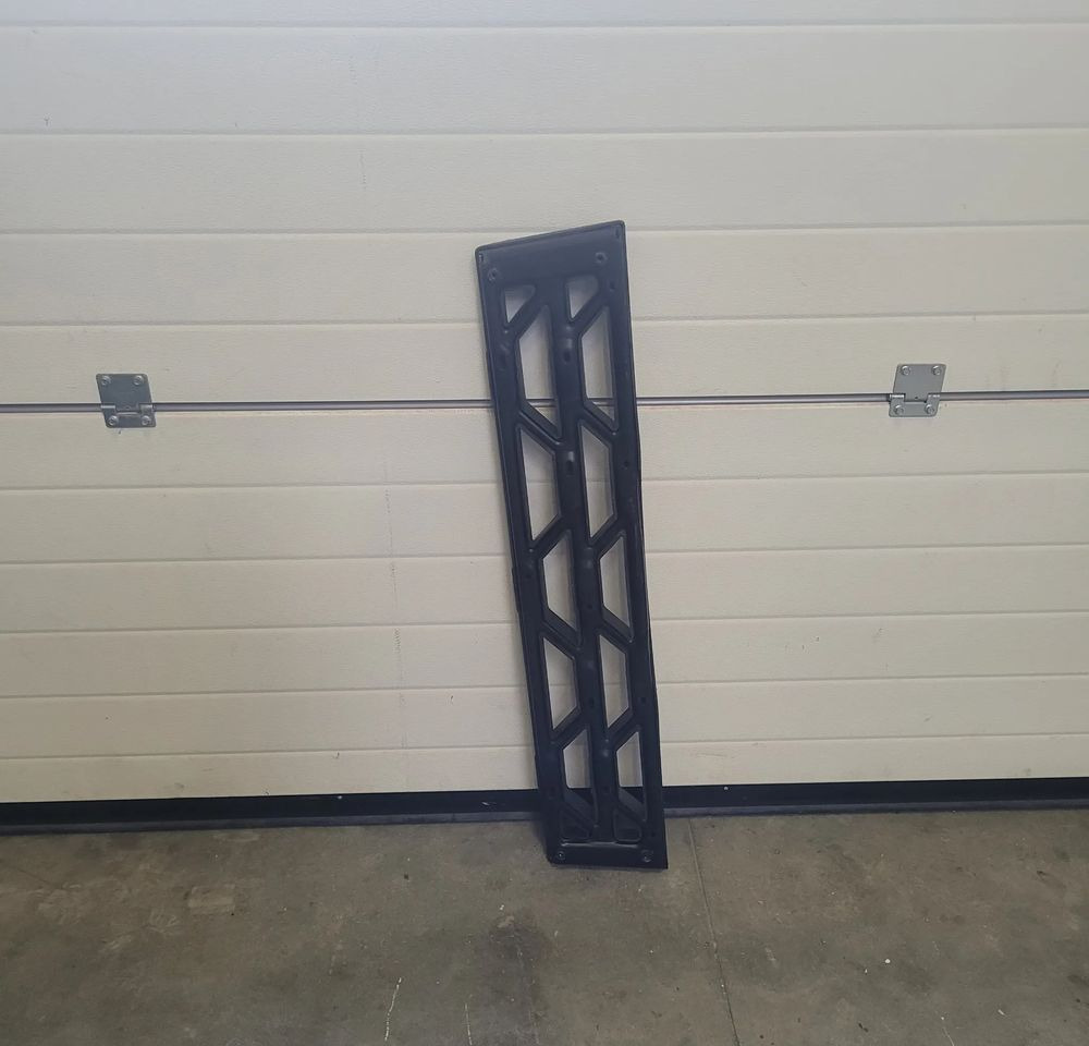 ŁAWKA STOPNIEN RENAULT RANGE T GAMA - Fotsteg för Lastbil: bild 2 ŁAWKA STOPNIEN RENAULT RANGE T GAMA - Fotsteg för Lastbil: bild 2