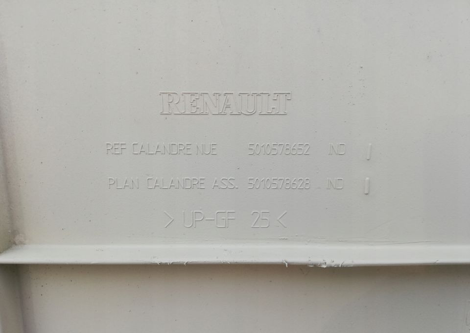 MASKA ATRAPA RENAULT MIDLUM ORYGINAŁ - Huv för Lastbil: bild 4 MASKA ATRAPA RENAULT MIDLUM ORYGINAŁ - Huv för Lastbil: bild 4