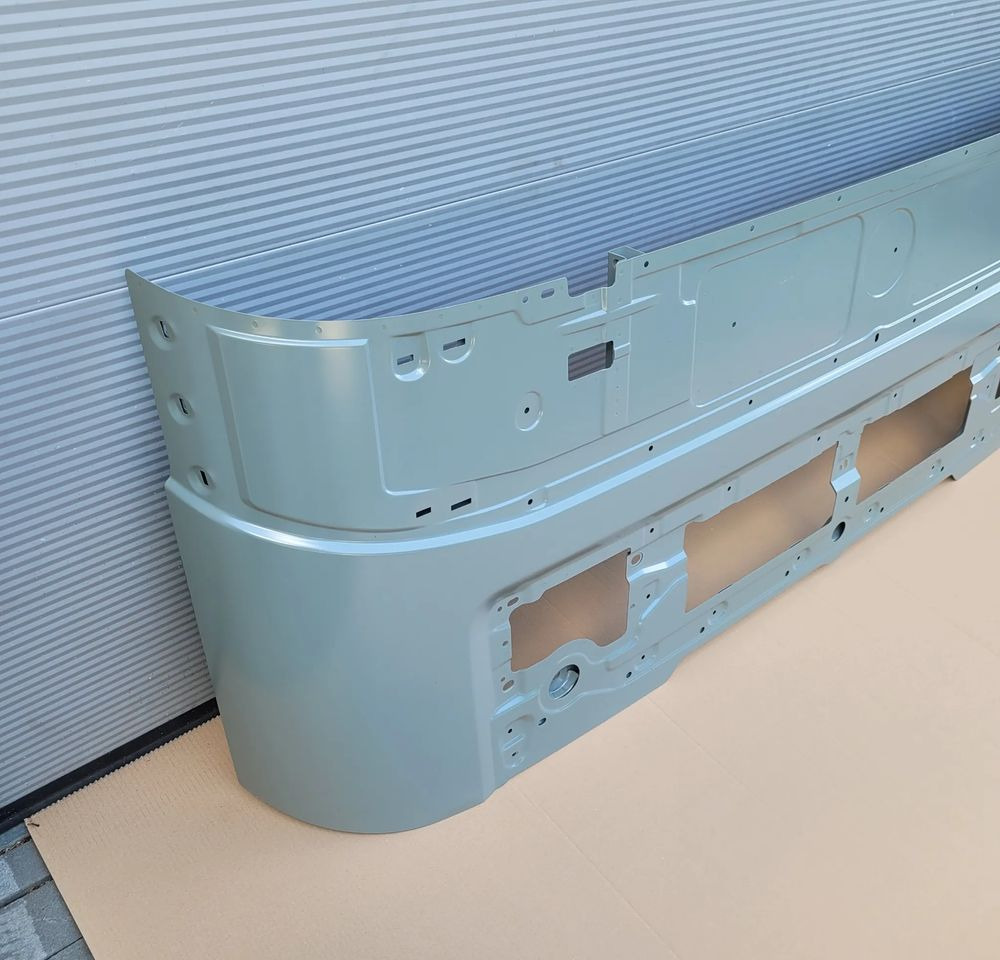 MASKA ATRAPA VOLVO FH4 NOWY ORYGINAŁ CHWALIM116 - Huv för Lastbil: bild 3 MASKA ATRAPA VOLVO FH4 NOWY ORYGINAŁ CHWALIM116 - Huv för Lastbil: bild 3