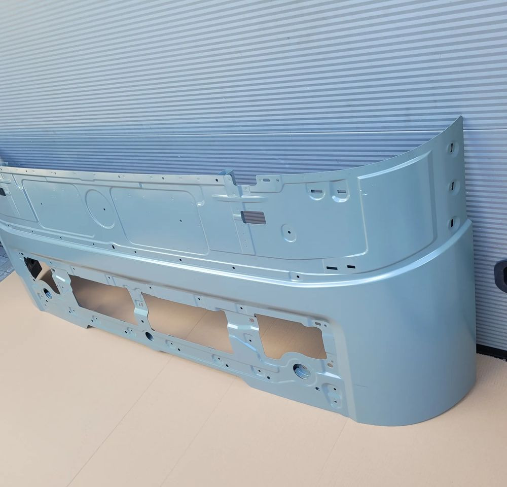 MASKA ATRAPA VOLVO FH4 NOWY ORYGINAŁ CHWALIM116 - Huv för Lastbil: bild 2 MASKA ATRAPA VOLVO FH4 NOWY ORYGINAŁ CHWALIM116 - Huv för Lastbil: bild 2