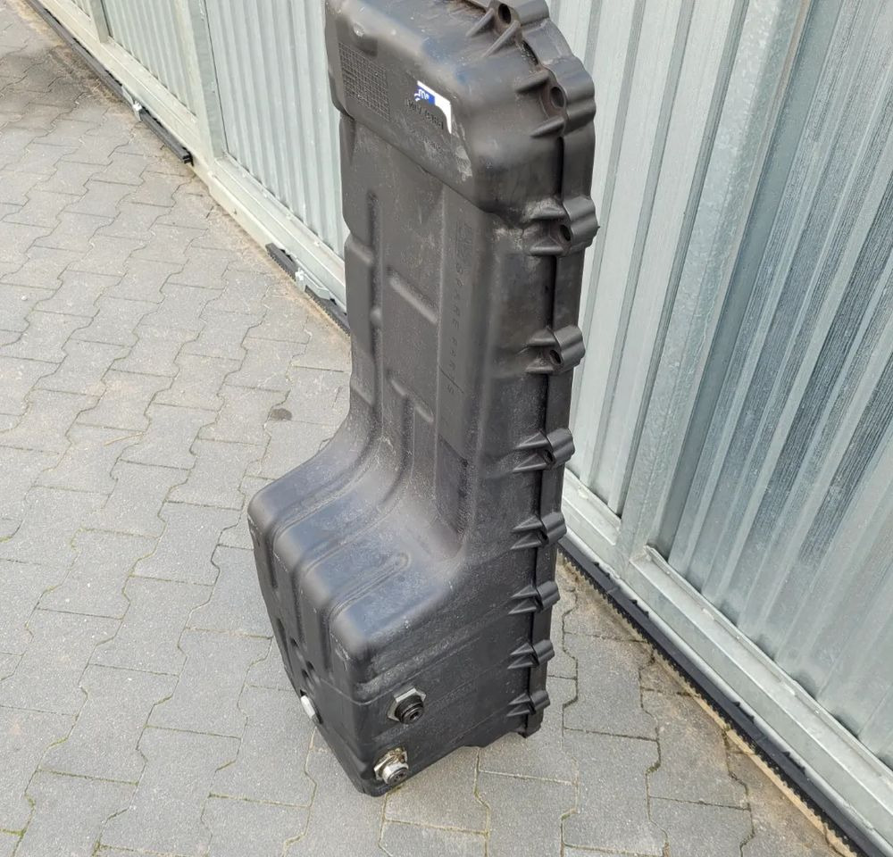 MISKA OLEJOWA RENAULT GAMA VOLVO FH 13 LITRÓW - Oljetråg för Lastbil: bild 3 MISKA OLEJOWA RENAULT GAMA VOLVO FH 13 LITRÓW - Oljetråg för Lastbil: bild 3