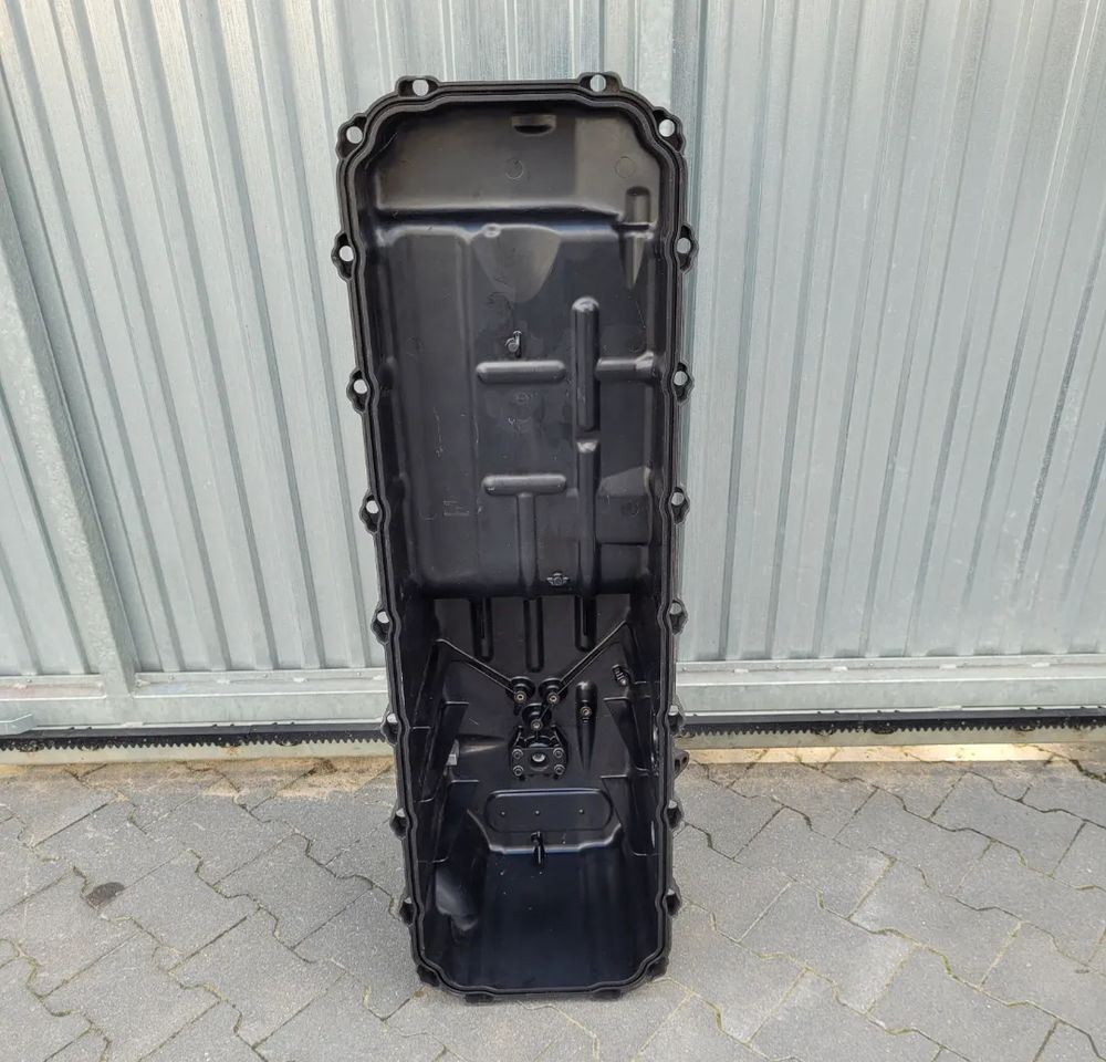 MISKA OLEJOWA RENAULT GAMA VOLVO FH 13 LITRÓW - Oljetråg för Lastbil: bild 4 MISKA OLEJOWA RENAULT GAMA VOLVO FH 13 LITRÓW - Oljetråg för Lastbil: bild 4