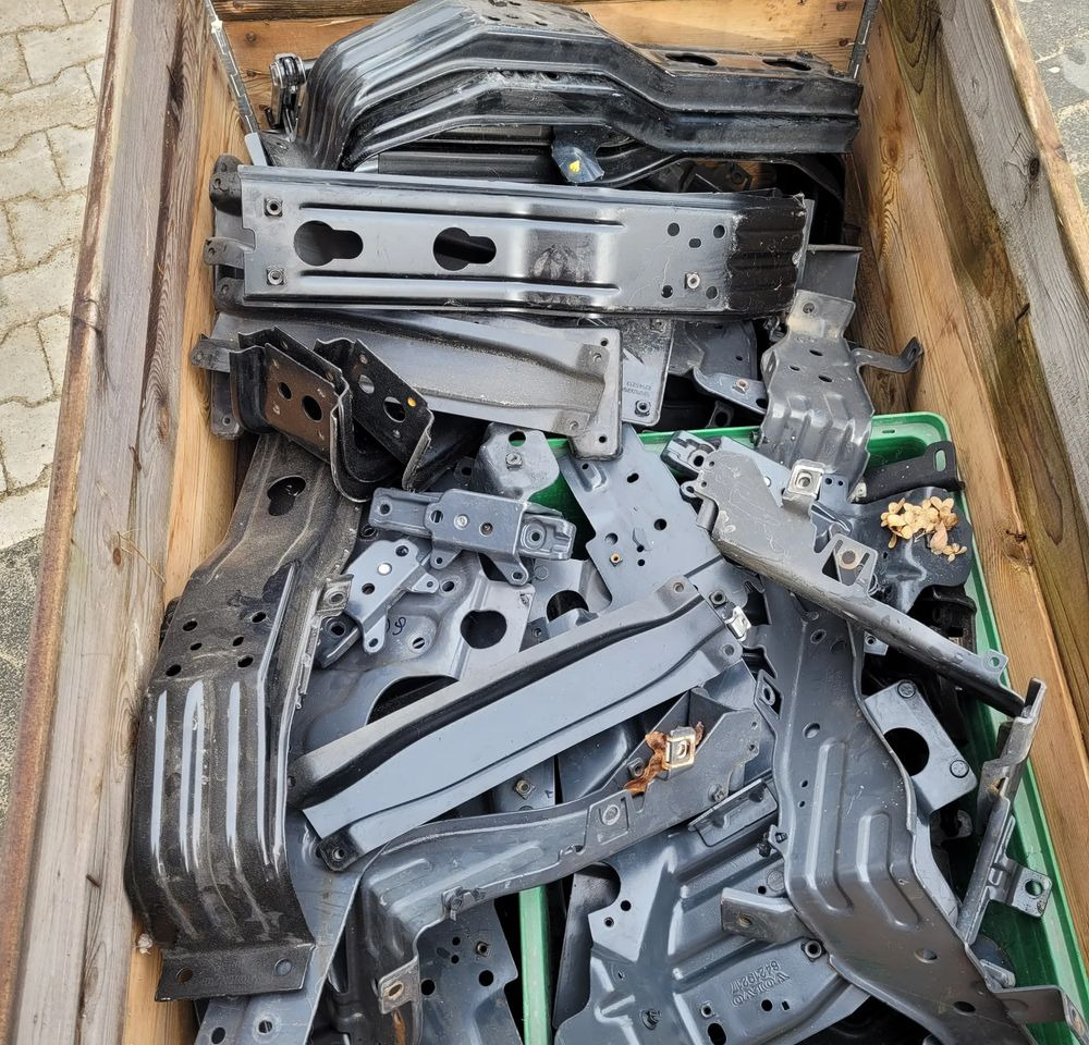 MOCOWANIE WSPORNIK ZAWIAS VOLVO FH4 FH5 ORYGINAŁ - Karosseri och exteriör för Lastbil: bild 1 MOCOWANIE WSPORNIK ZAWIAS VOLVO FH4 FH5 ORYGINAŁ - Karosseri och exteriör för Lastbil: bild 1