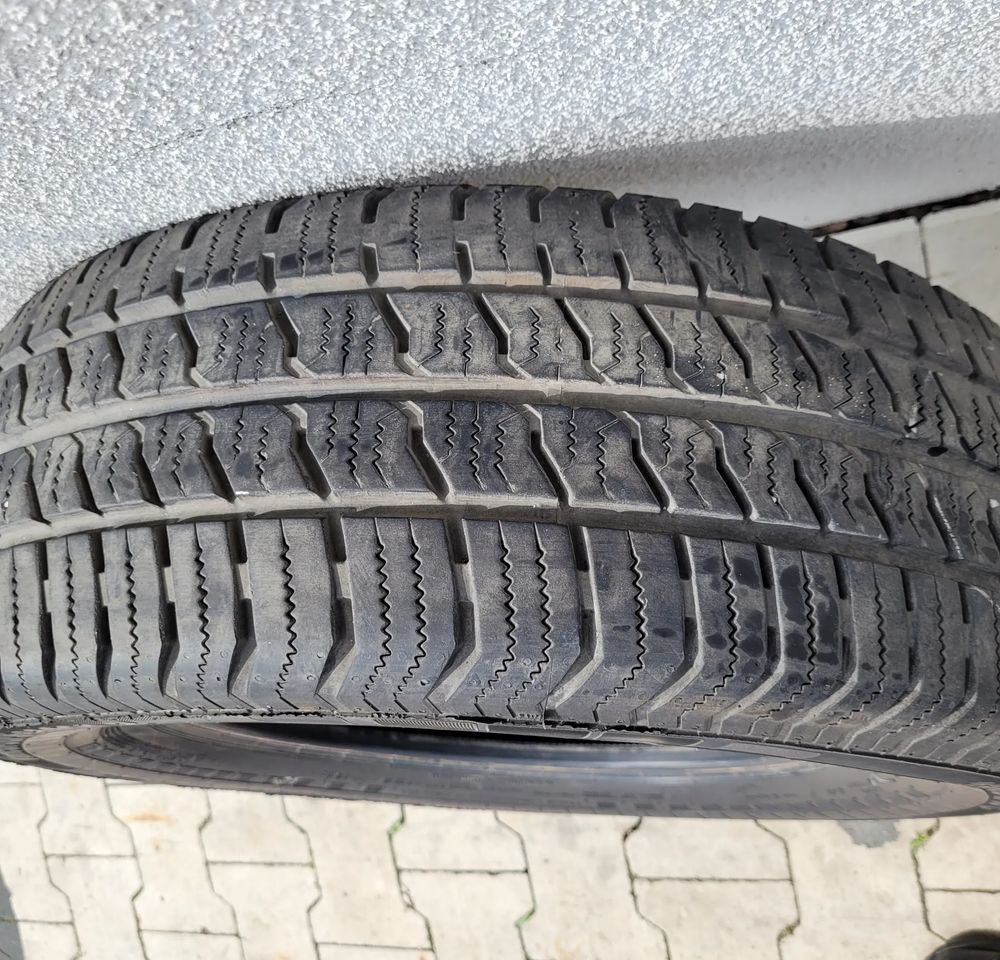 OPONA 235/65R16C CONTINENTAL SPRINTER CRAFTER - Däck: bild 5 OPONA 235/65R16C CONTINENTAL SPRINTER CRAFTER - Däck: bild 5